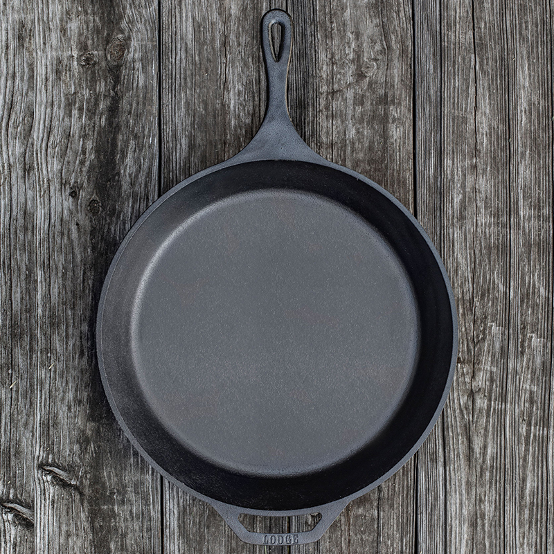 Lodge L14SK3 15 Inch Cast Iron Skillet