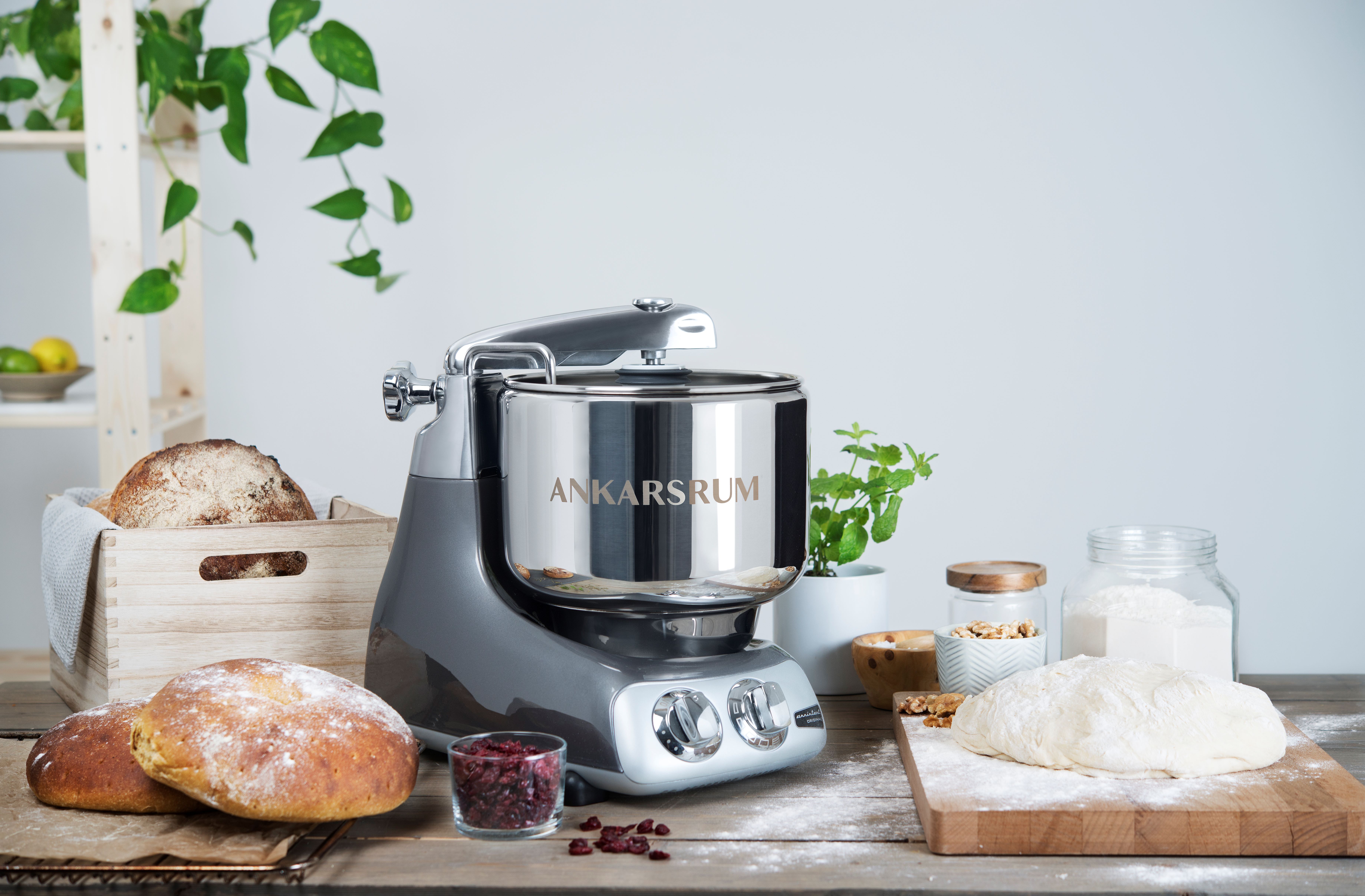 Ankarsrum 1200103 Mixer 7qt Black Chrome