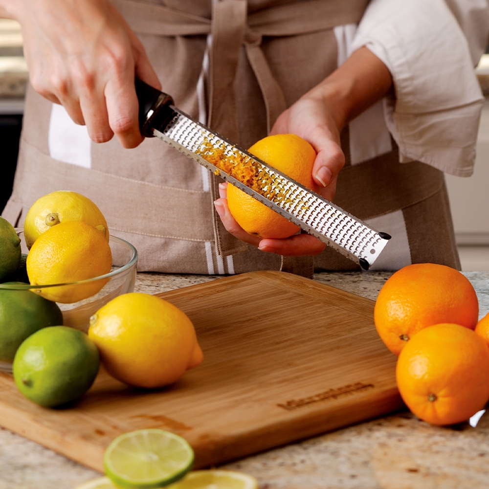 Microplane 40020 Classic Zester Grater