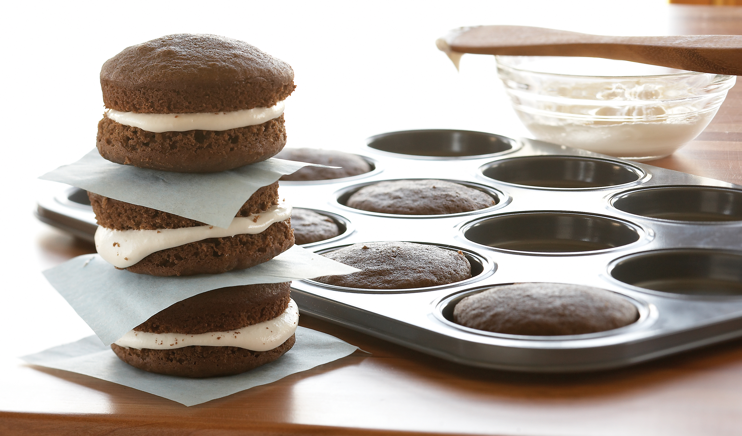 Fox Run 4476 NS Whoopie Pie Pan Holds 12