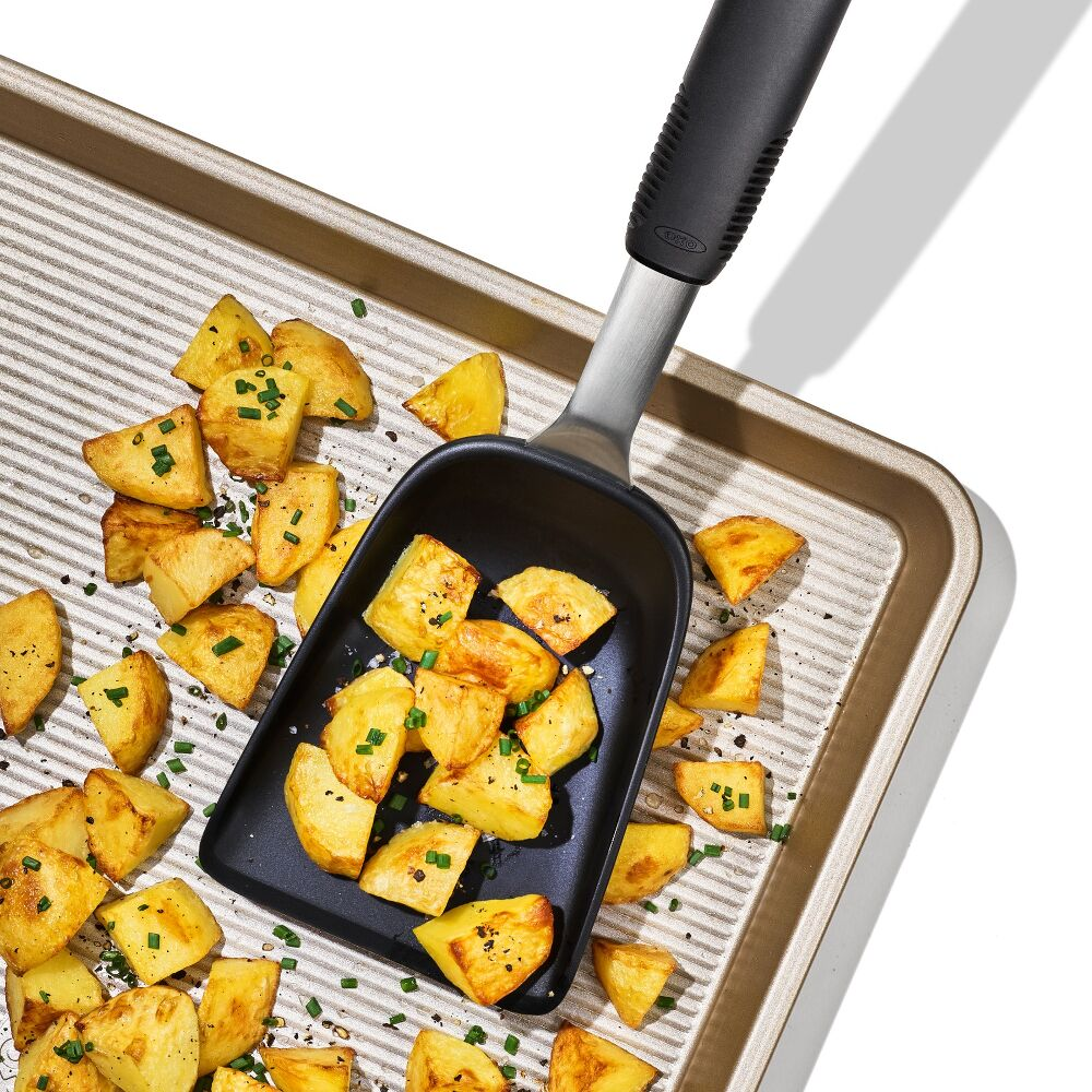 OXO Good Grips 11375300G Sheet Pan Scoop