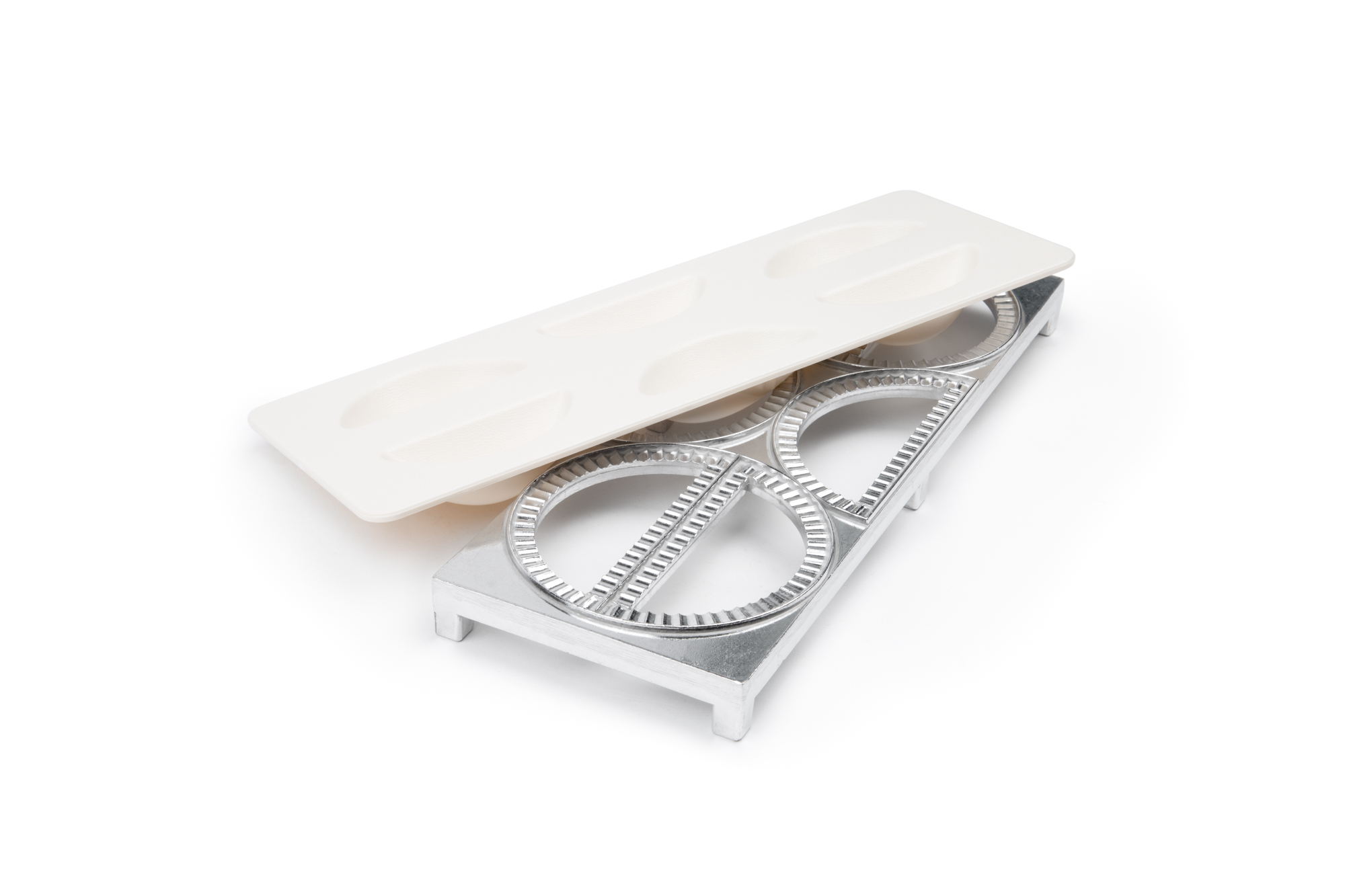 Fox Run 57664 Pierogi Maker Aluminium 6 Pierogi Capacity