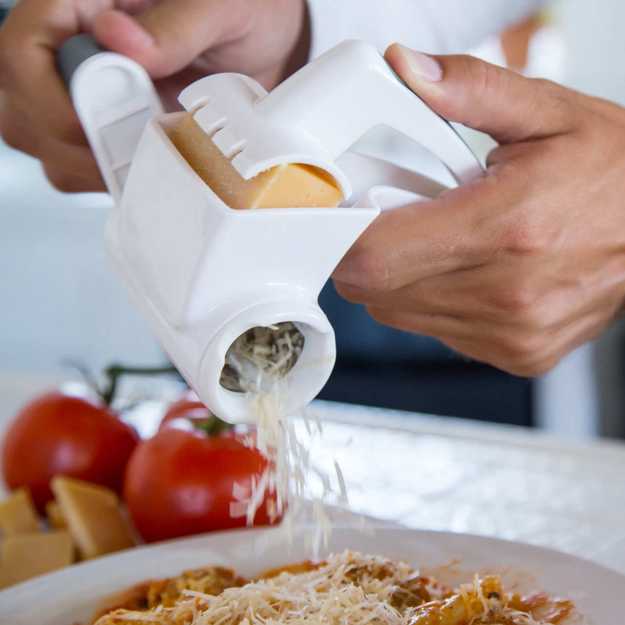 Swissmar Zyliss E900020U Classic Rotary Cheese Grater